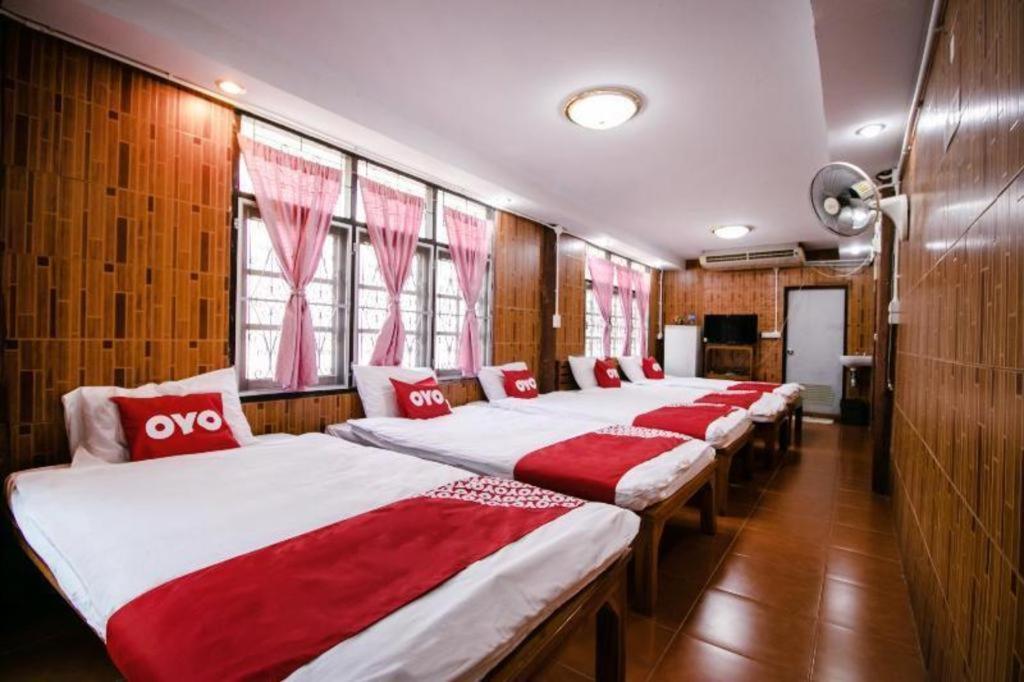 נאקון פטום Raknatee Resort מראה חיצוני תמונה