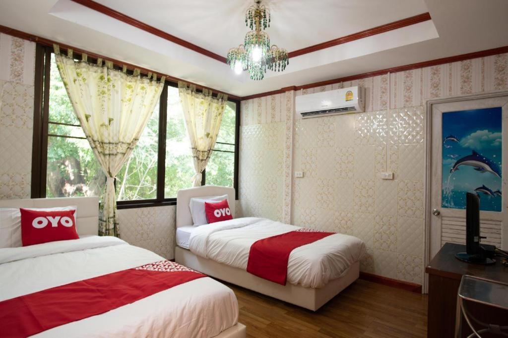 נאקון פטום Raknatee Resort מראה חיצוני תמונה